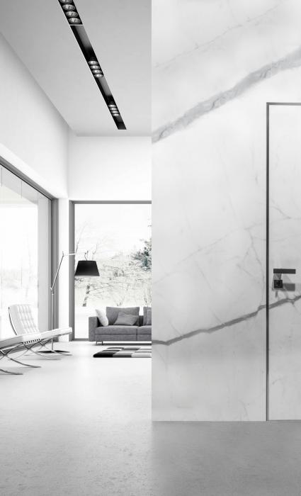 A.06 Usa exterior - intrare apartament