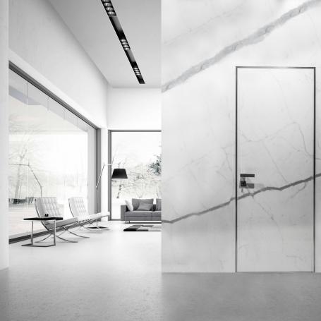 AF.01 Usa exterior - intrare apartament